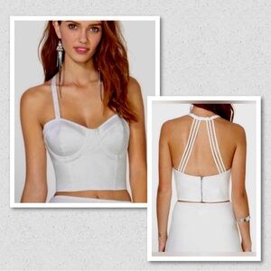 💕Nasty Gal bustier crop tank top, structured cups, rear zipper XS NEW 🎉SALE